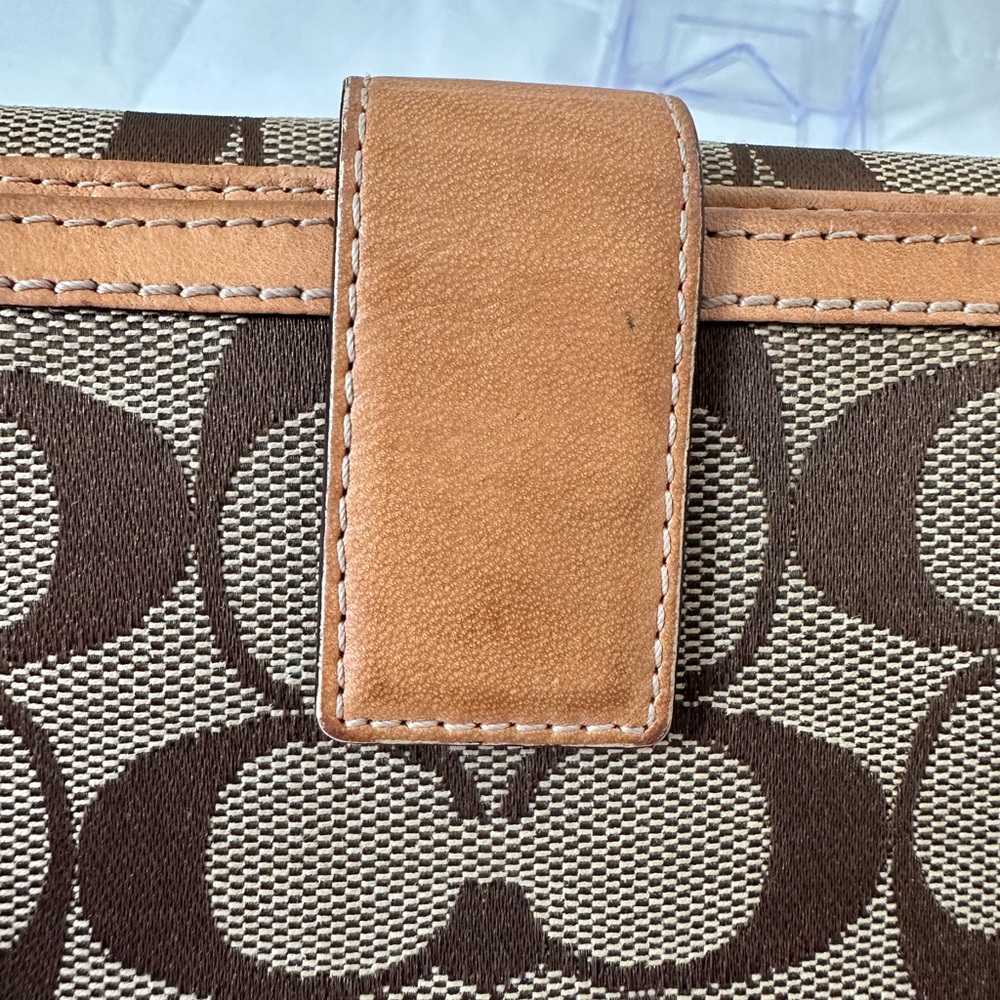 Coach Signature Brown and Tan Wallet - Picture 9 of 16